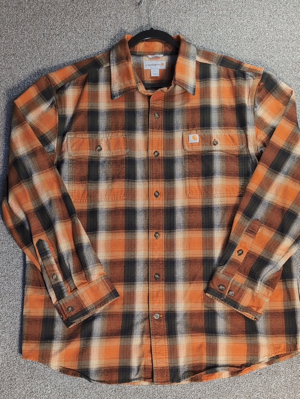 Carhartt Hubbard Midweight Flannel Button Down Size Large in Burnt Orange/Black